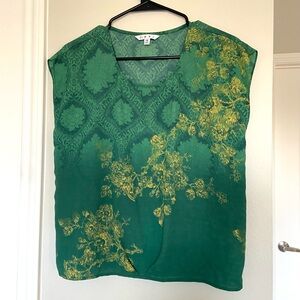 Gorgeous green CAbi blouse